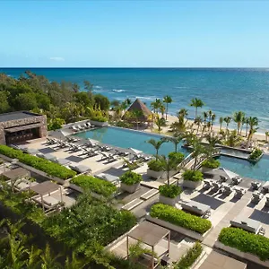 https://secrets-impression-moxche-playa-del-carmen.quintano-roohotels.com